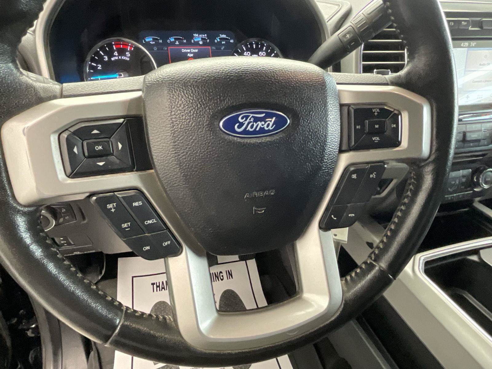 Used 2017 Ford F550 4x4 SuperCab Super Duty image 27