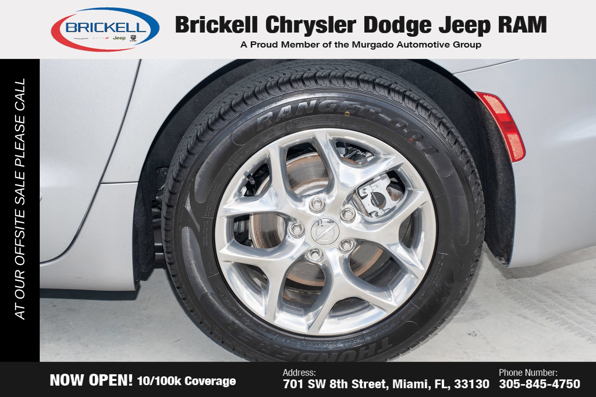 Used 2019 Chrysler Pacifica Limited w/ Advanced Safetytec Group FWD image 43