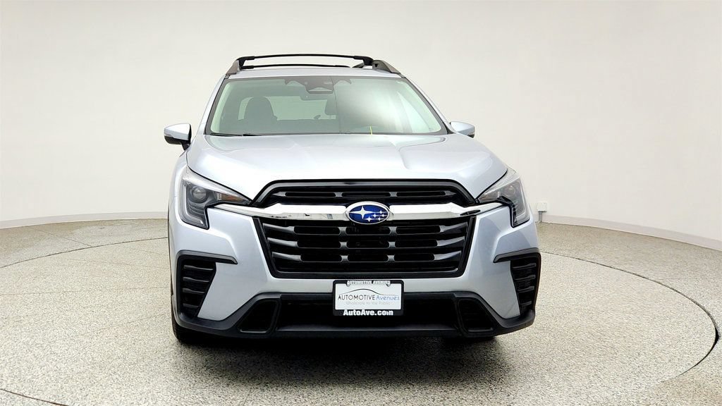 Used 2023 Subaru Ascent Premium w/ Convenience Package AWD/4WD image 2