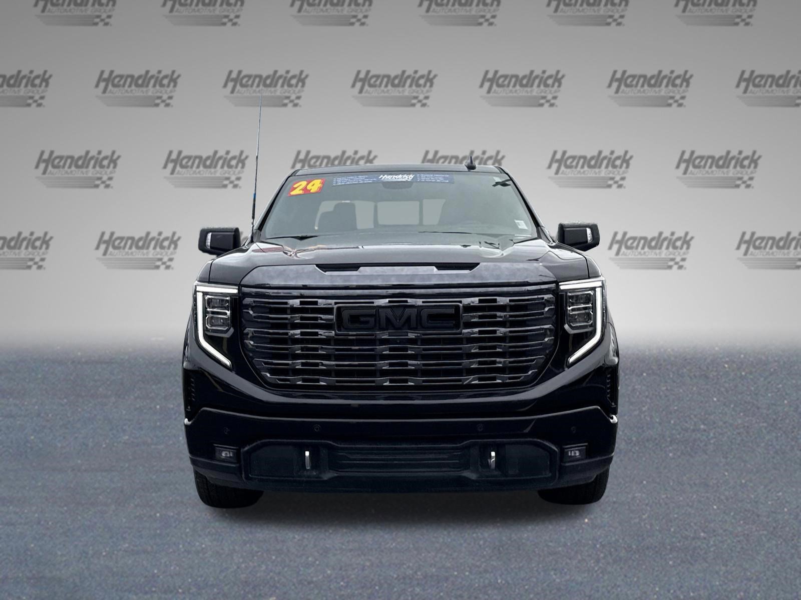Used 2024 GMC Sierra 1500 Denali Ultimate image 3