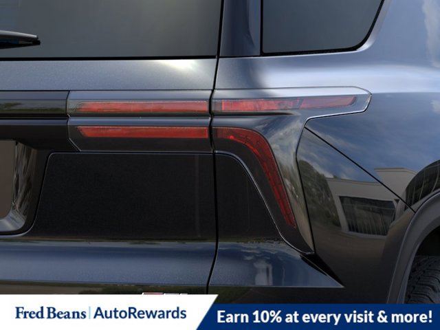 New 2027 Chevrolet Traverse Z71 w/ LPO, Floor Liner Package AWD/4WD image 14