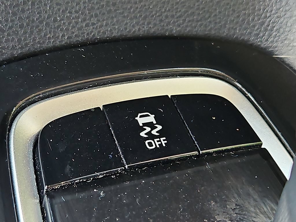Used 2023 Toyota Corolla LE w/ Carpet Mat Package (TMS) FWD image 23