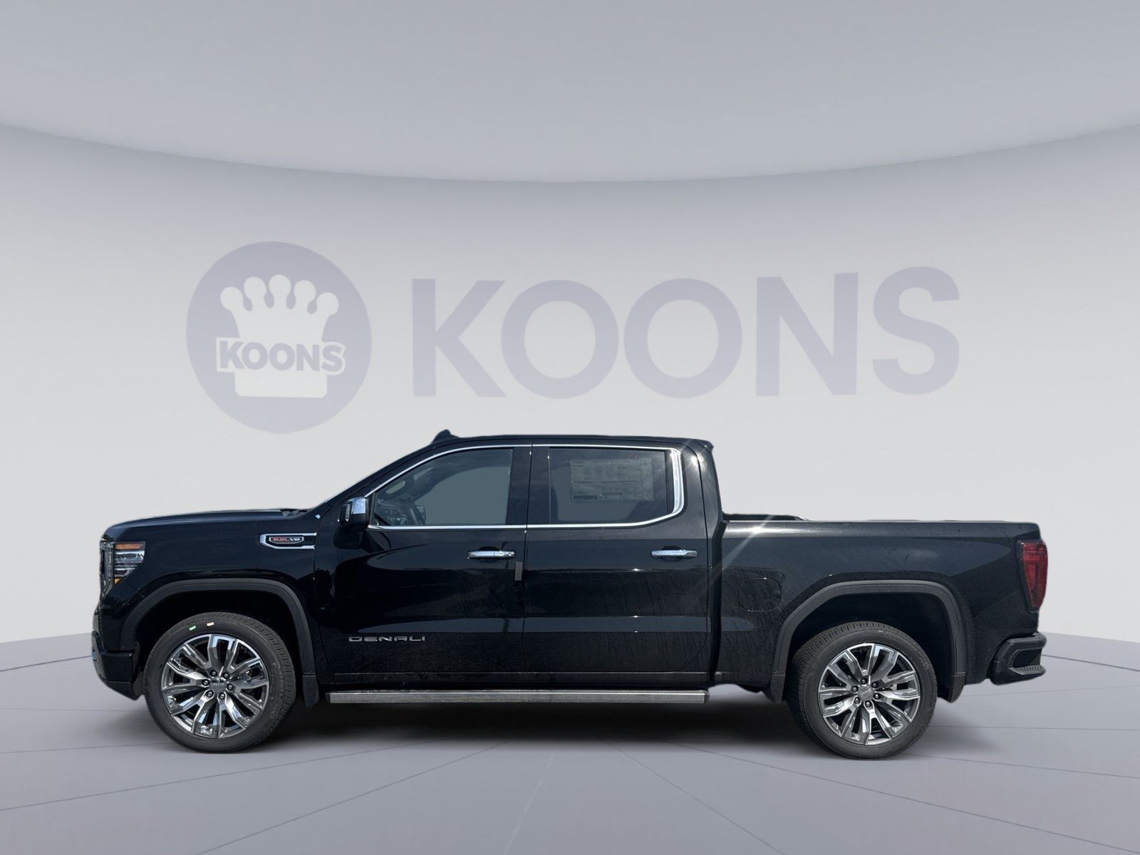 New 2026 GMC Sierra 1500 Denali w/ Denali Reserve Package AWD/4WD image 2
