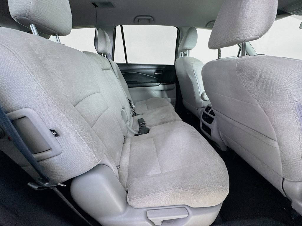 Used 2018 Honda Pilot LX image 33