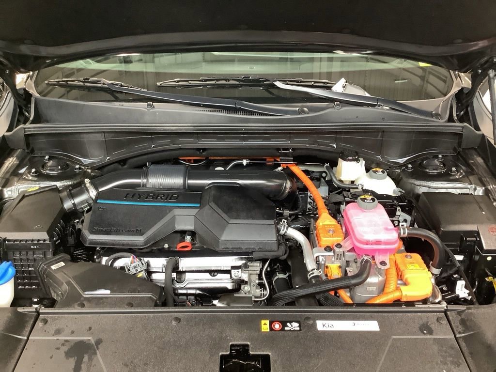 Certified 2025 Kia Sorento EX image 24