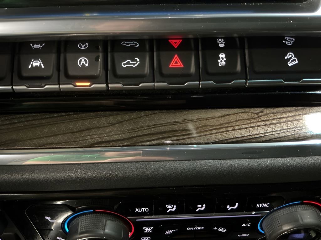 Used 2023 Chevrolet Silverado 1500 RST image 20