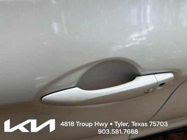 Used 2018 Nissan Rogue Sport SL w/ SL Premium Package FWD image 6