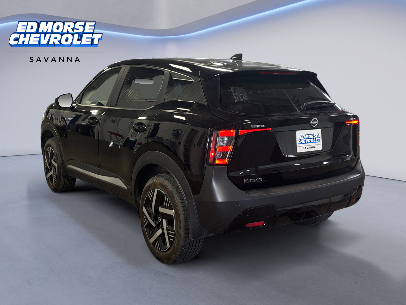 Used 2025 Nissan Kicks SV w/ Interior Electronics Package image 3