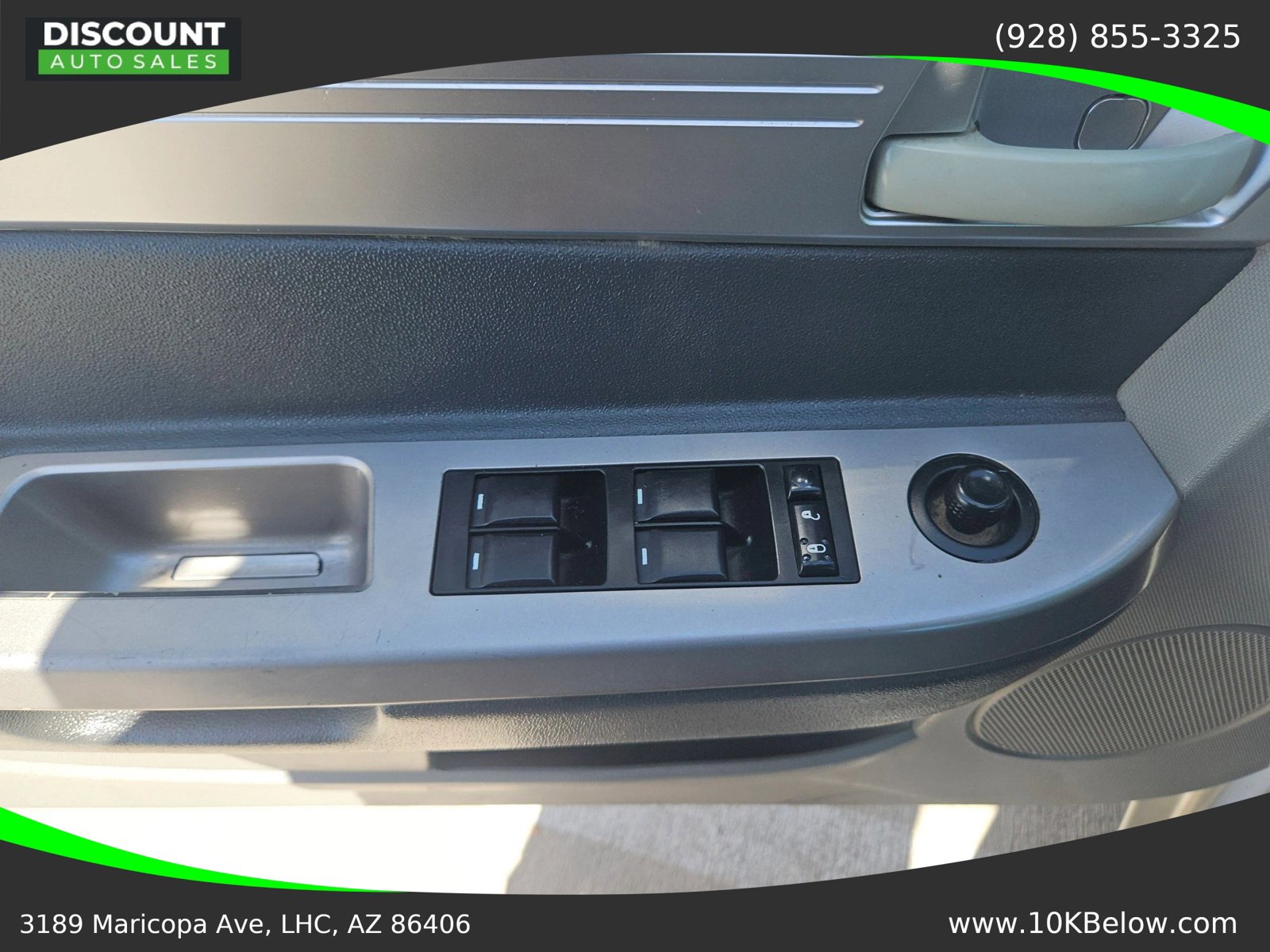 Used 2008 Chrysler Sebring Touring w/ Electronics Convenience Group FWD image 10