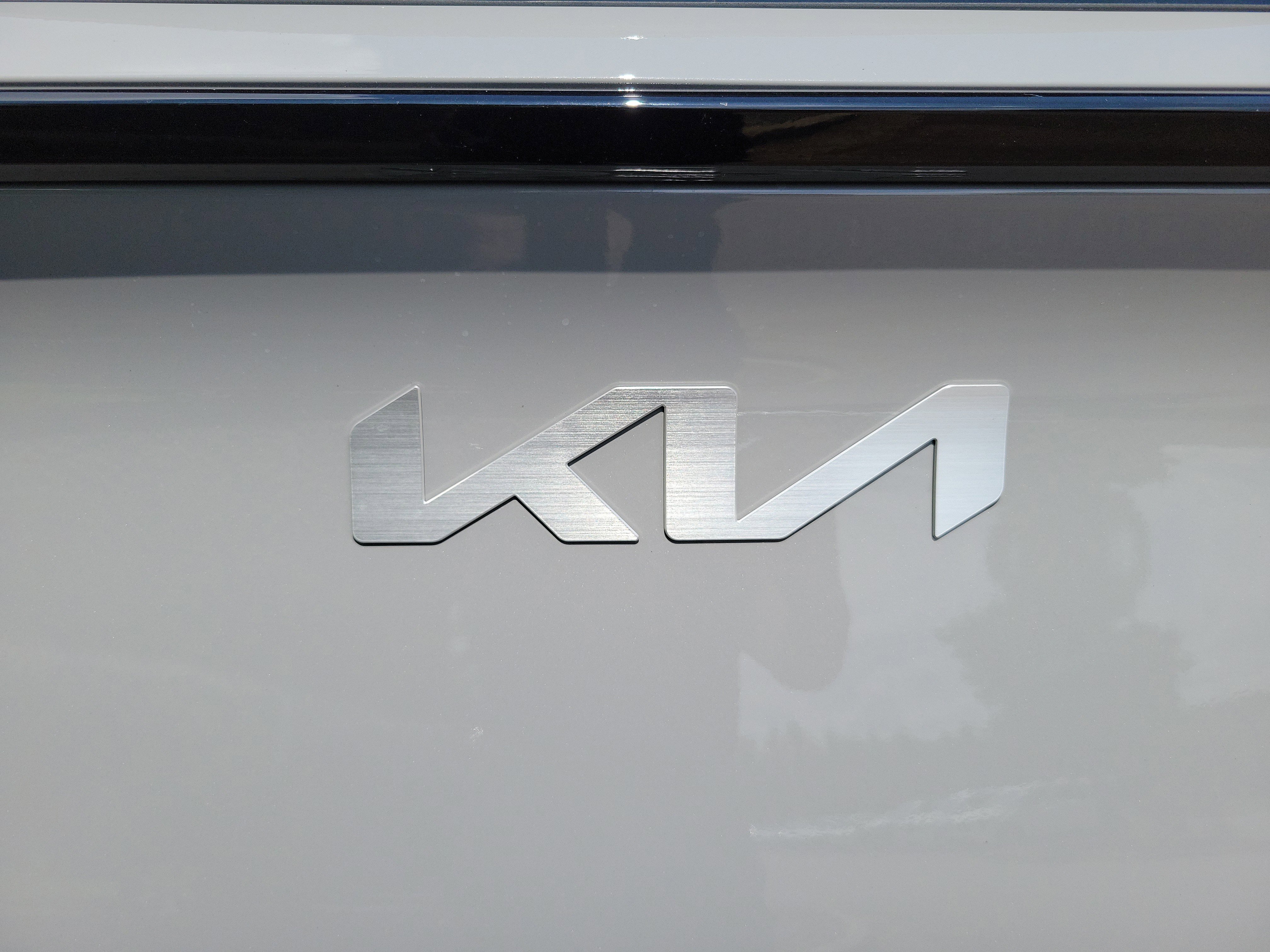 New 2026 Kia Sportage SX image 28