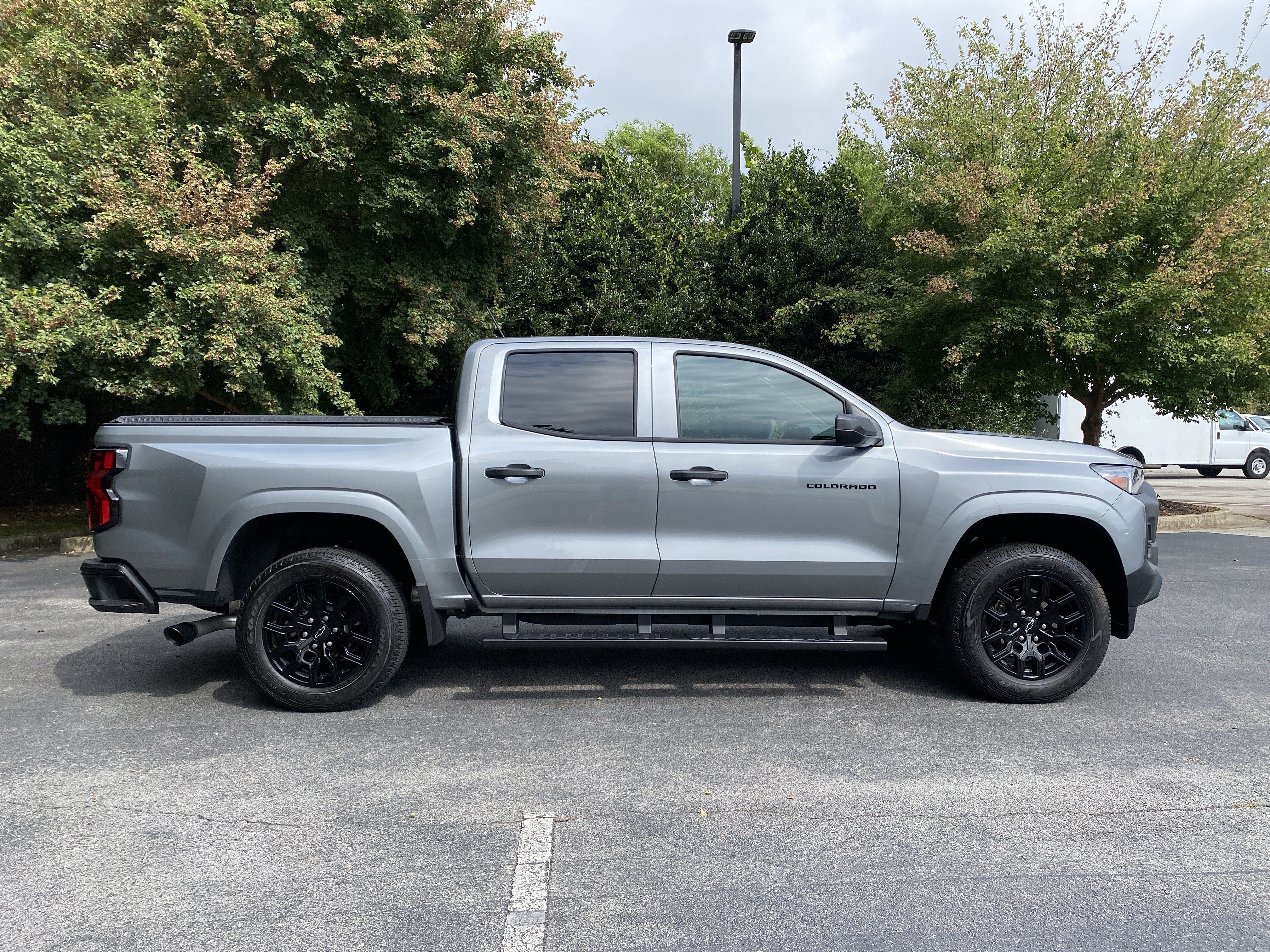 Used 2026 Chevrolet Colorado W/T RWD image 10