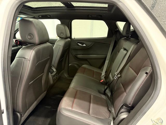 Used 2021 Chevrolet Blazer RS w/ Enhanced Convenience Package AWD/4WD image 19