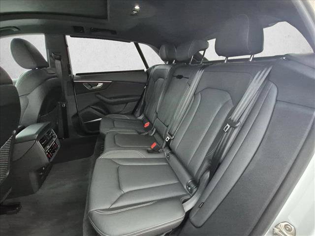 Used 2026 Audi Q8 Prestige w/ Prestige Package AWD/4WD image 22