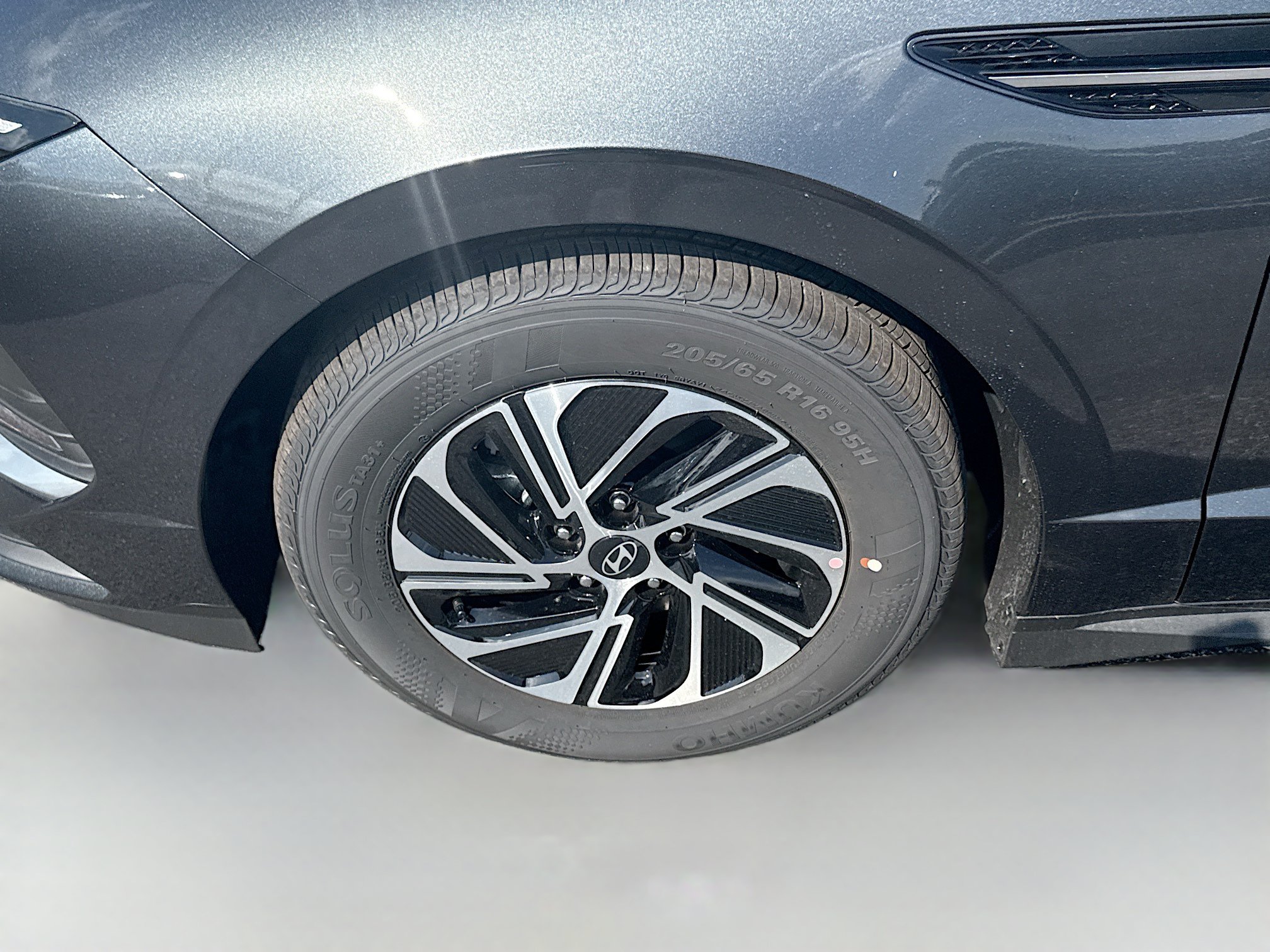 New 2026 Hyundai Sonata Blue FWD image 24