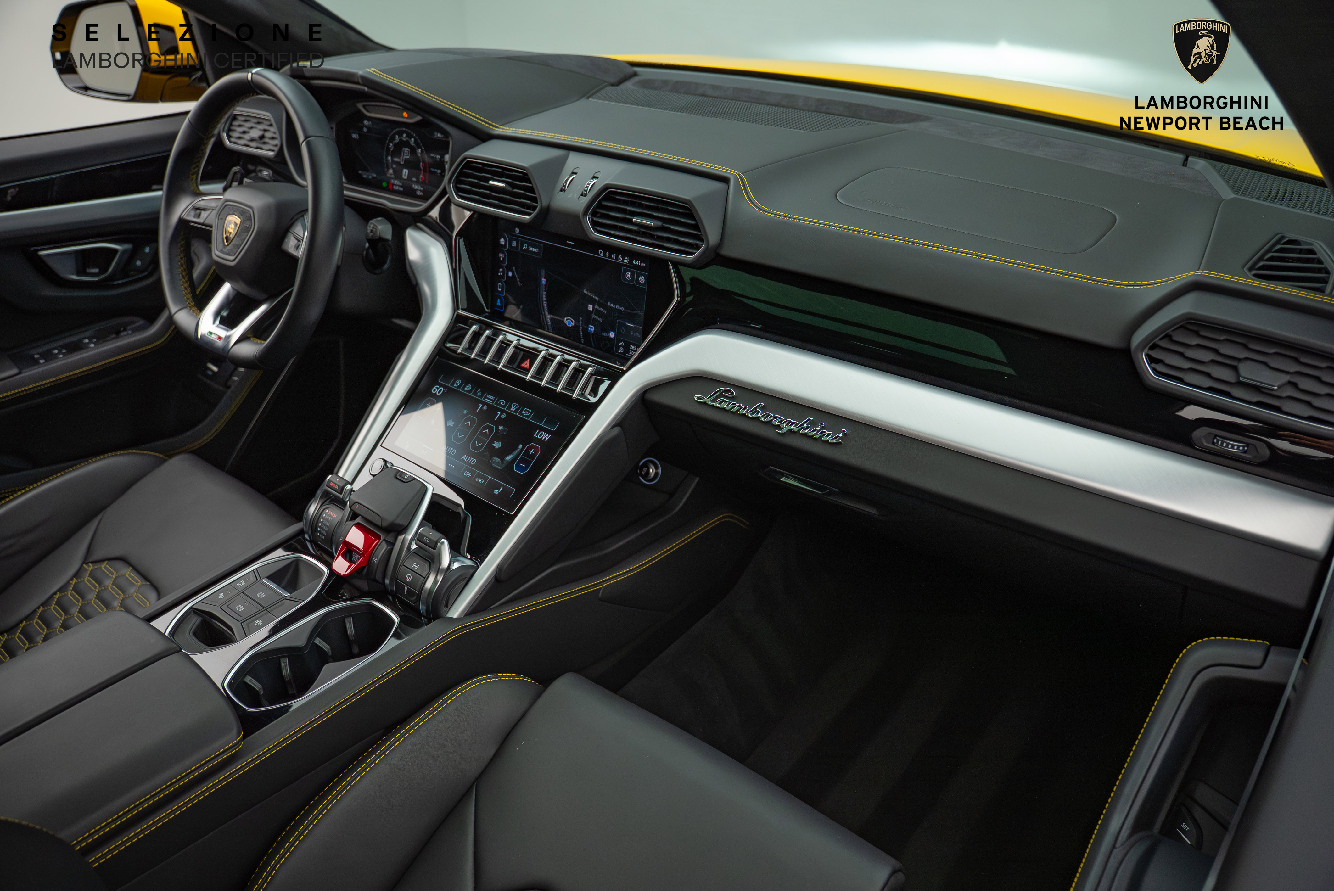 Used 2022 Lamborghini Urus image 20