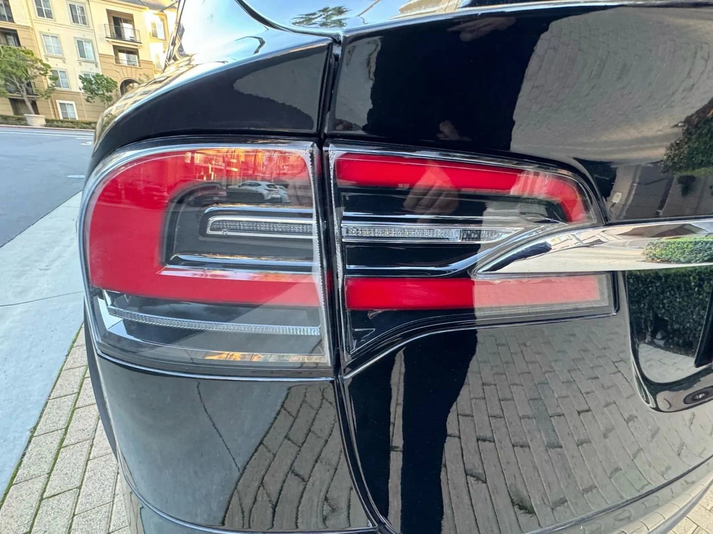 Used 2021 Tesla Model X Long Range AWD/4WD image 47