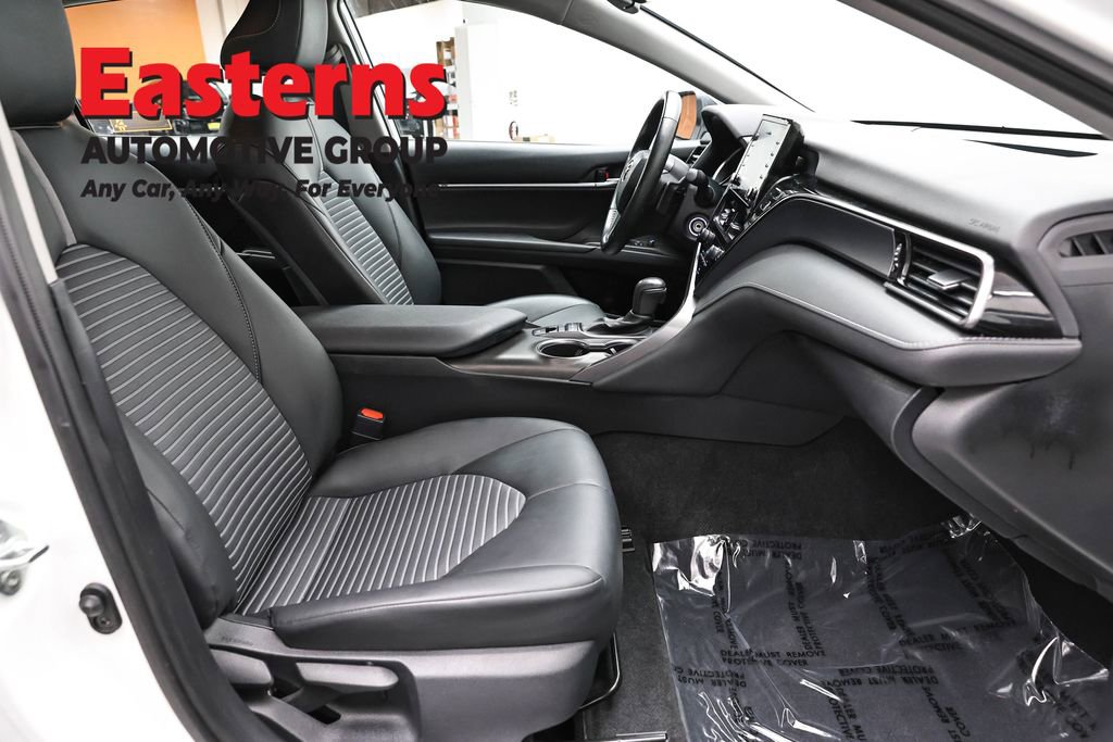 Used 2023 Toyota Camry SE AWD/4WD image 24