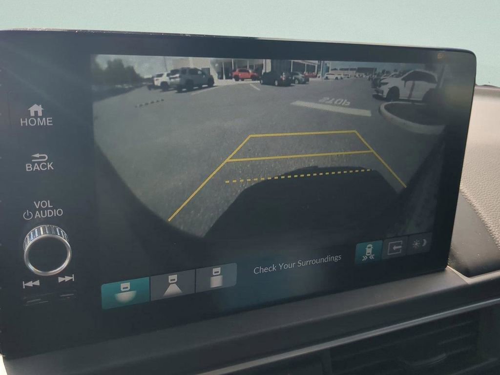 Used 2024 Honda Pilot EX-L image 17