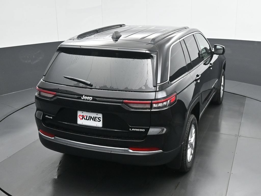 New 2026 Jeep Grand Cherokee Laredo X AWD/4WD image 38