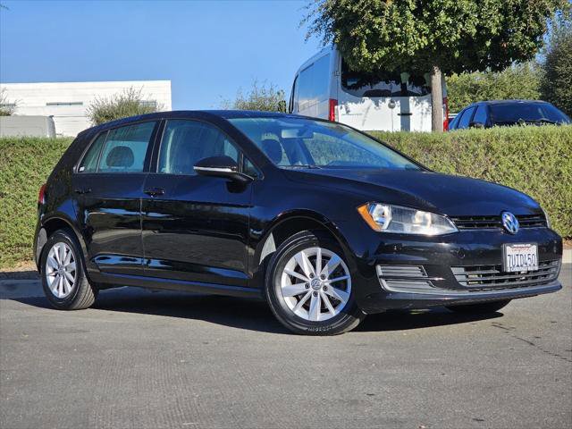 Used 2016 Volkswagen Golf S image 13