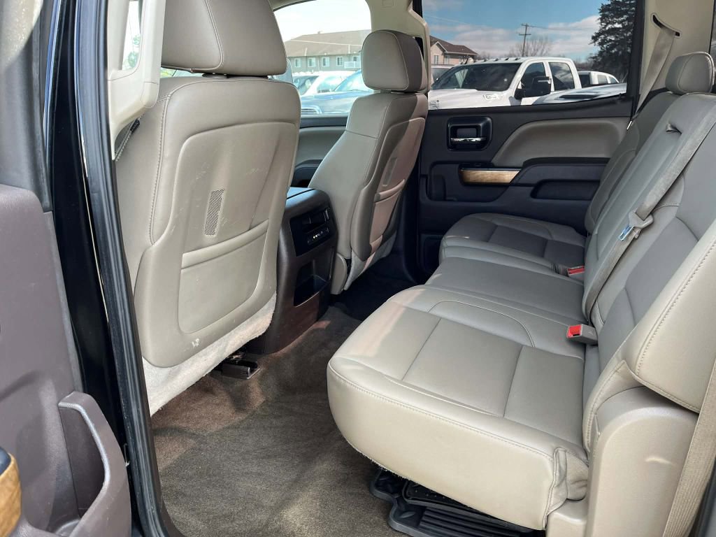 Used 2015 Chevrolet Silverado 3500 LTZ w/ Duramax Plus Package image 28