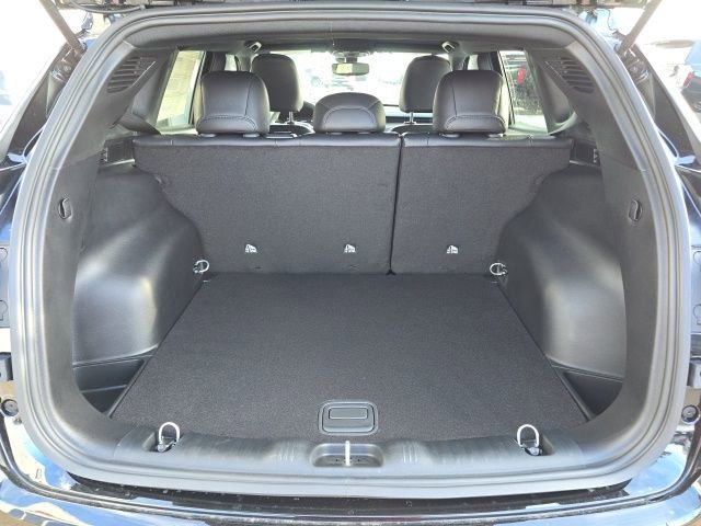 New 2026 Jeep Compass Latitude image 10