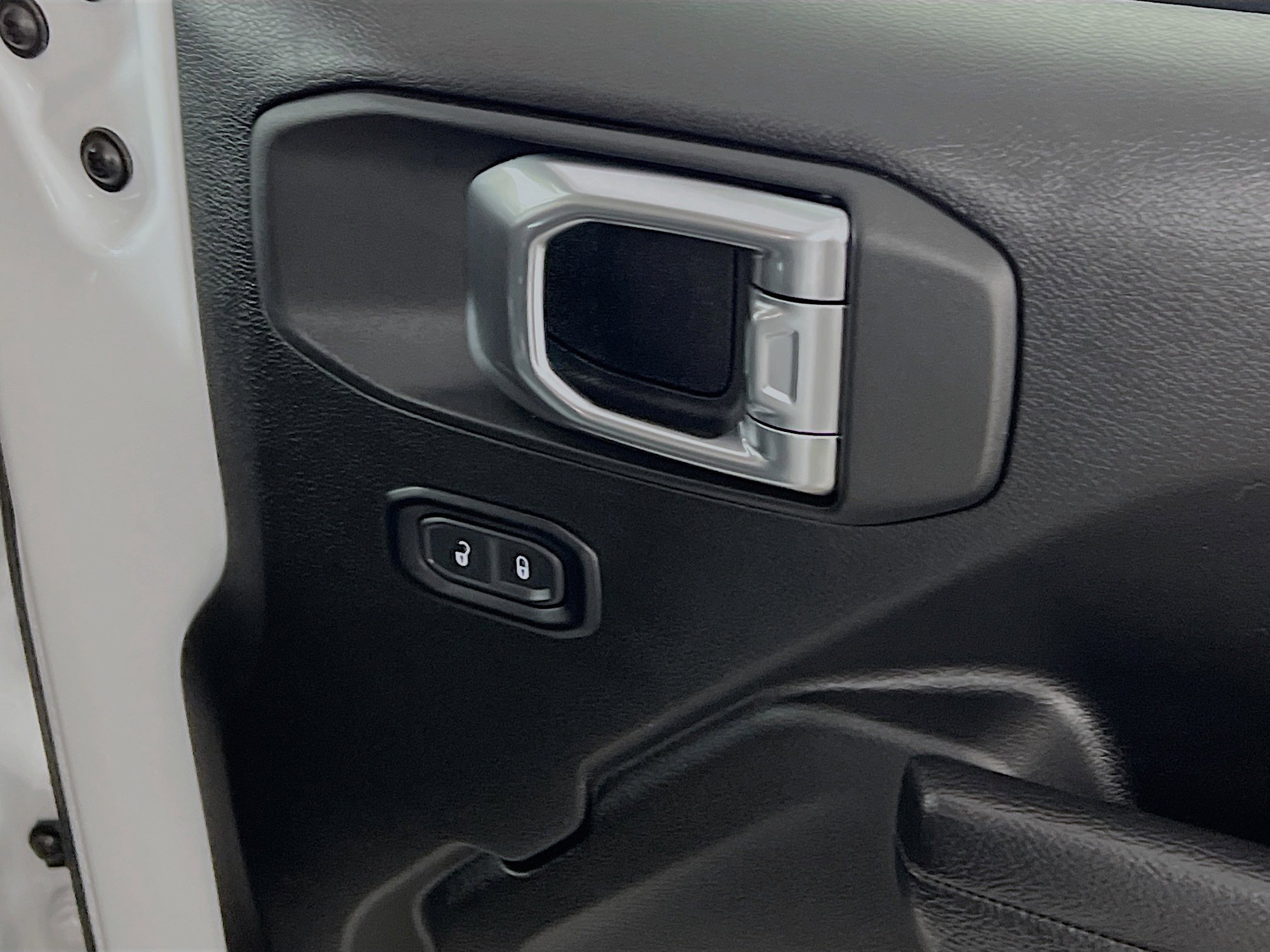 Used 2025 Jeep Wrangler Unlimited Rubicon 4xe w/ Safety Group image 32