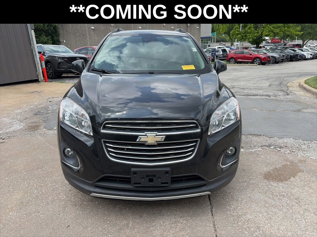 Used 2016 Chevrolet Trax LTZ w/ Midnight Edition AWD/4WD image 2