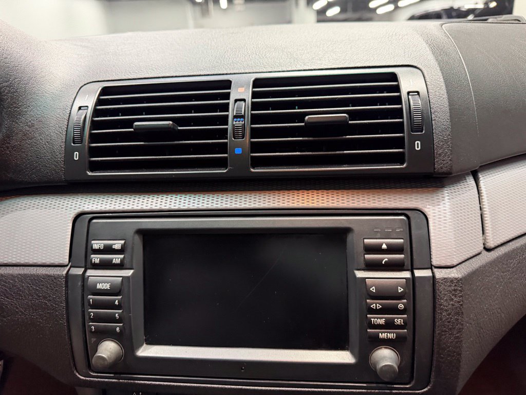 Used 2005 BMW M3 Coupe RWD image 65