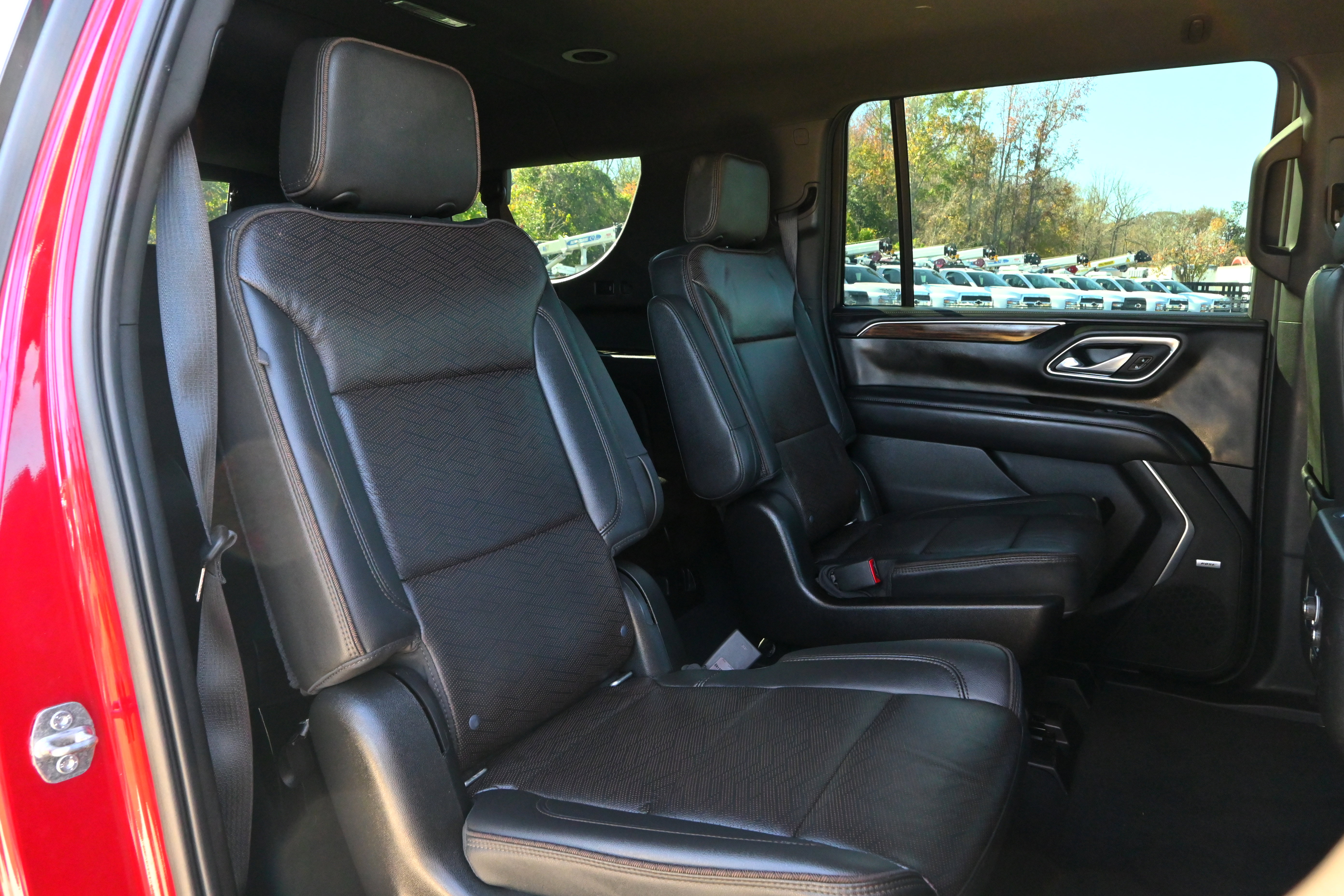 Used 2021 Chevrolet Suburban High Country image 10