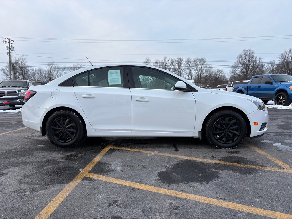 Used 2011 Chevrolet Cruze LT image 5