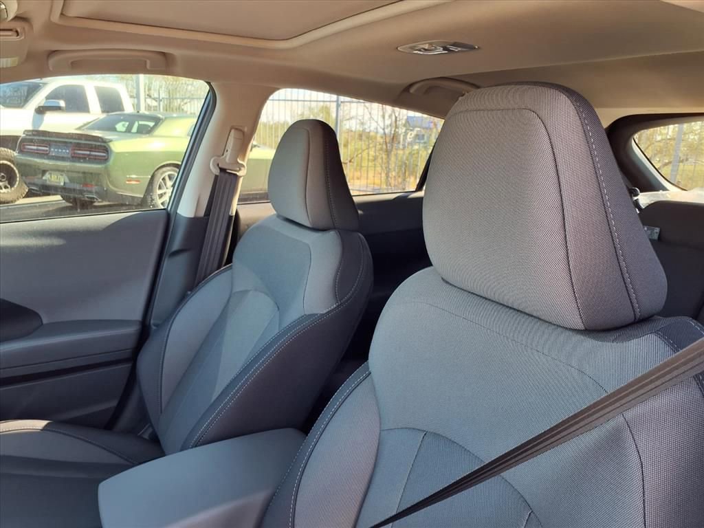 New 2025 Subaru Crosstrek 2.5i Premium image 18