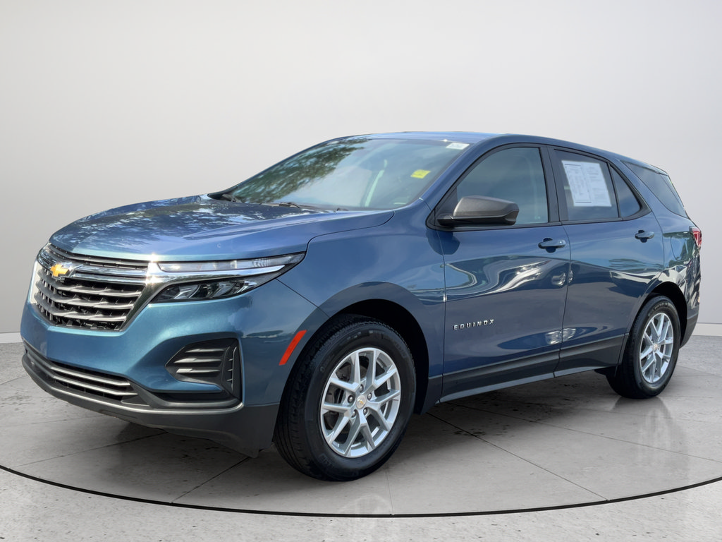 Certified 2024 Chevrolet Equinox LS w/ LS Convenience Package FWD image 5