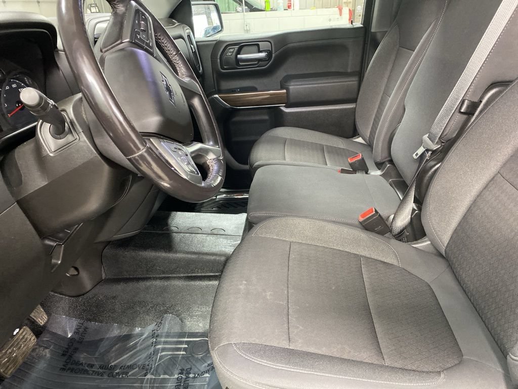 Certified 2021 Chevrolet Silverado 1500 RST AWD/4WD image 39