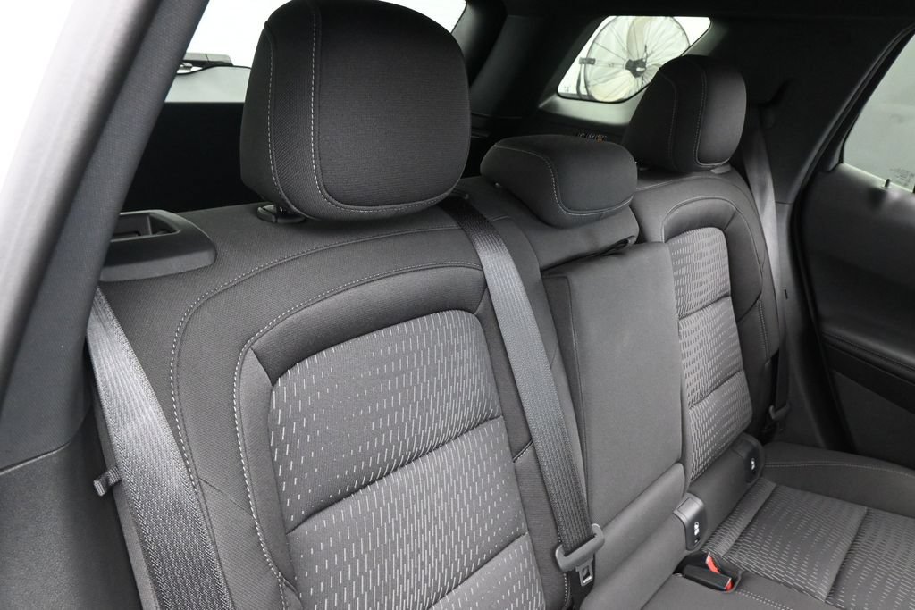 Used 2026 Chevrolet Equinox LT FWD image 35