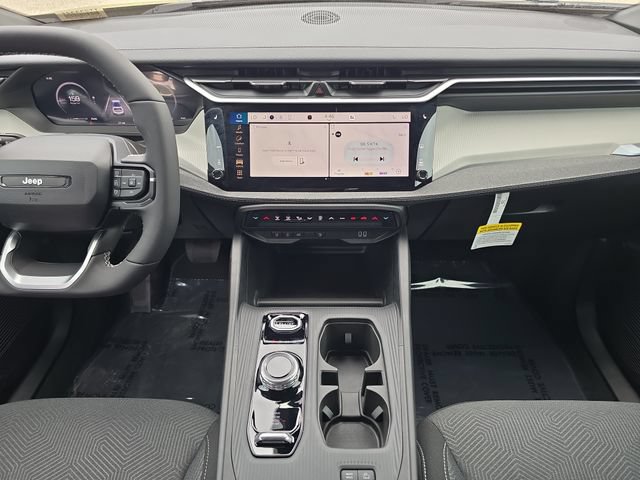 New 2026 Jeep Cherokee Laredo AWD/4WD image 11
