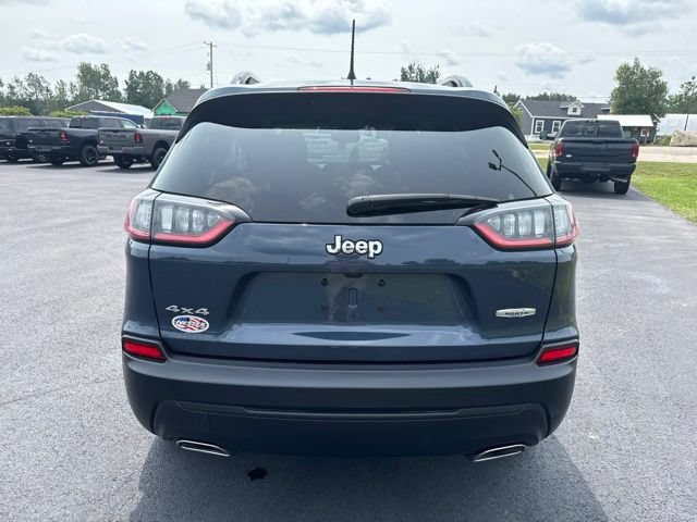 Used 2022 Jeep Cherokee Latitude AWD/4WD image 4