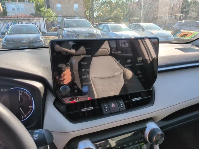Used 2025 Toyota RAV4 XLE Premium w/ Weather Package AWD/4WD image 19