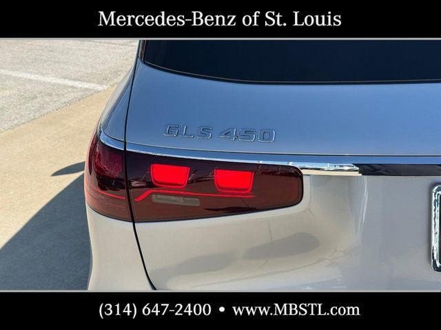 Certified 2026 Mercedes-Benz GLS 450 4MATIC image 10