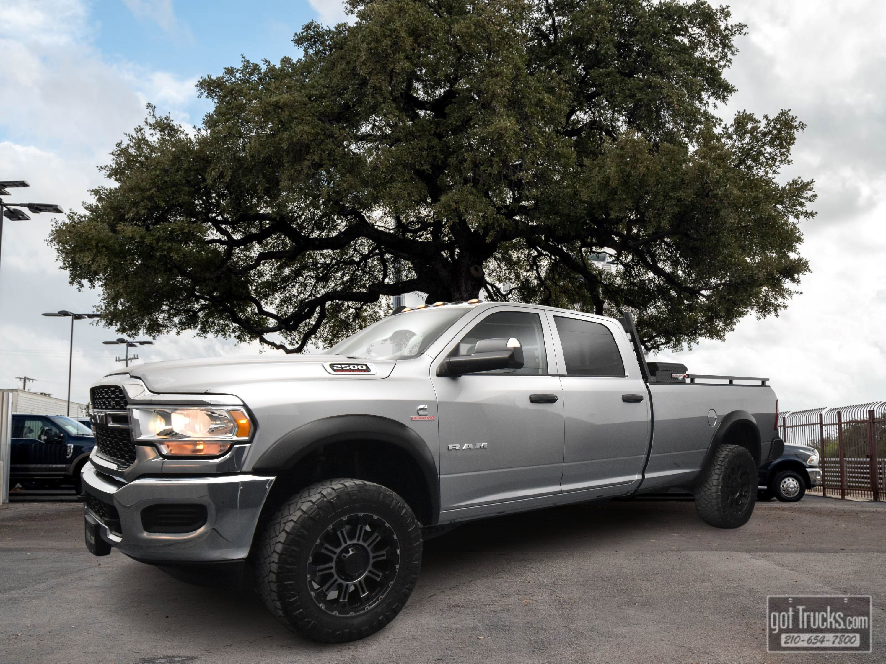 Used 2019 RAM 2500 Tradesman image 1