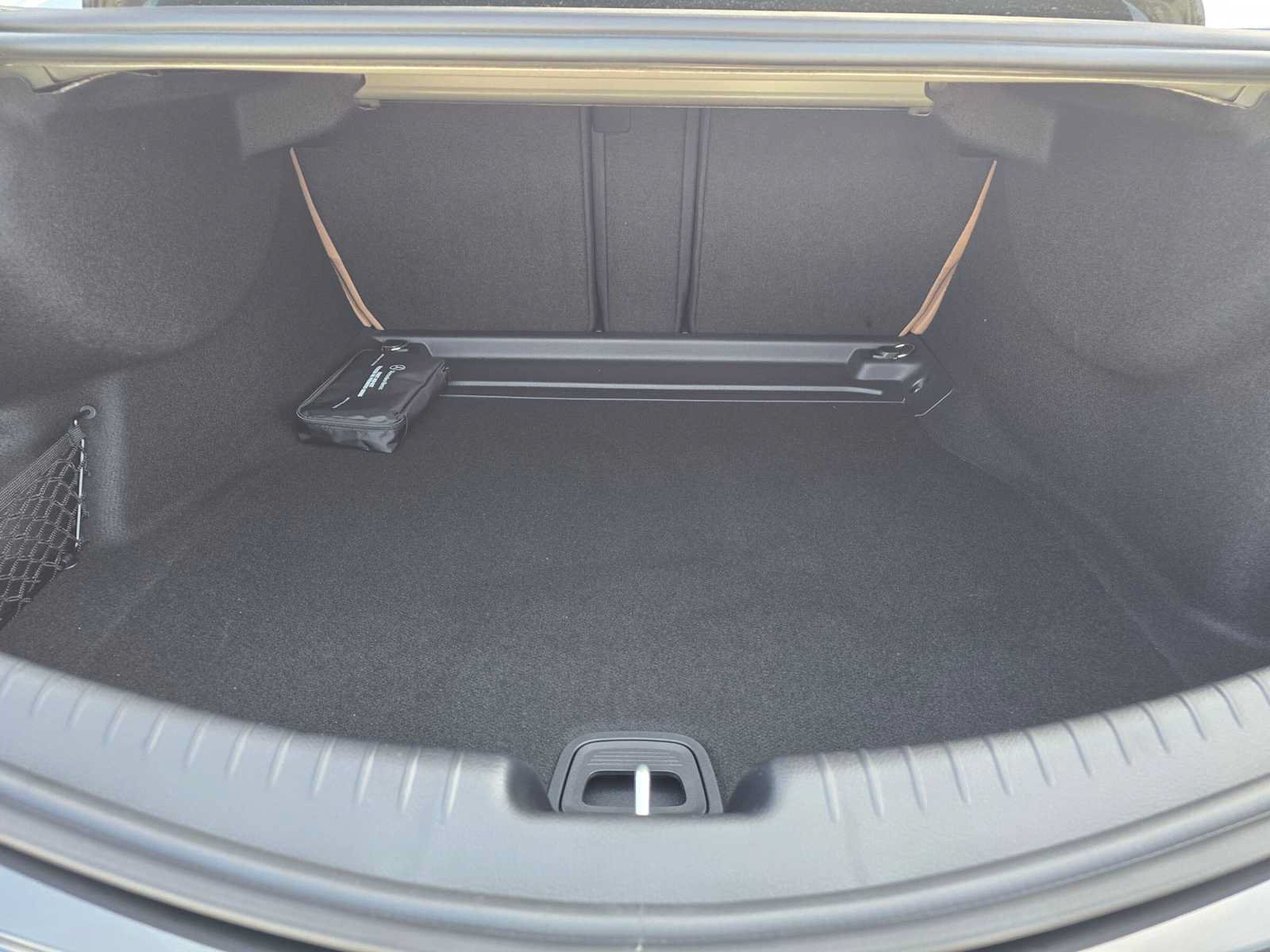 New 2027 Mercedes-Benz CLE 300 4MATIC Coupe image 13