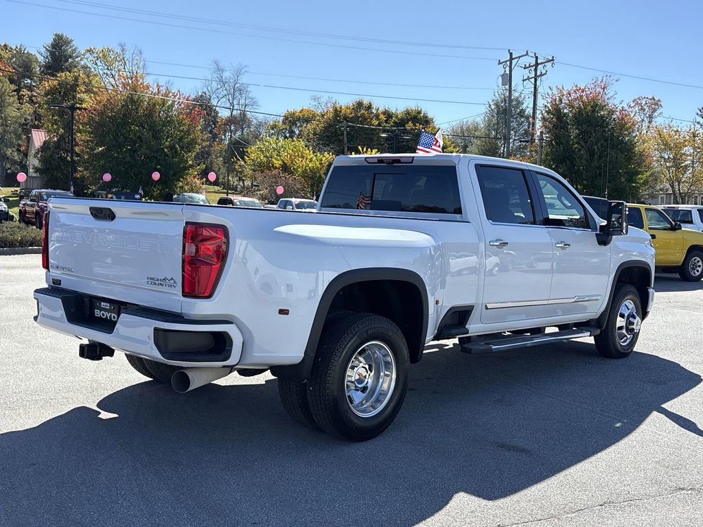 New 2026 Chevrolet Silverado 3500 High Country w/ Technology Package image 9