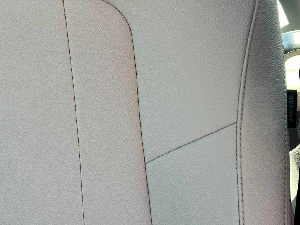 New 2025 Mercedes-Benz CLA 250 4MATIC image 16