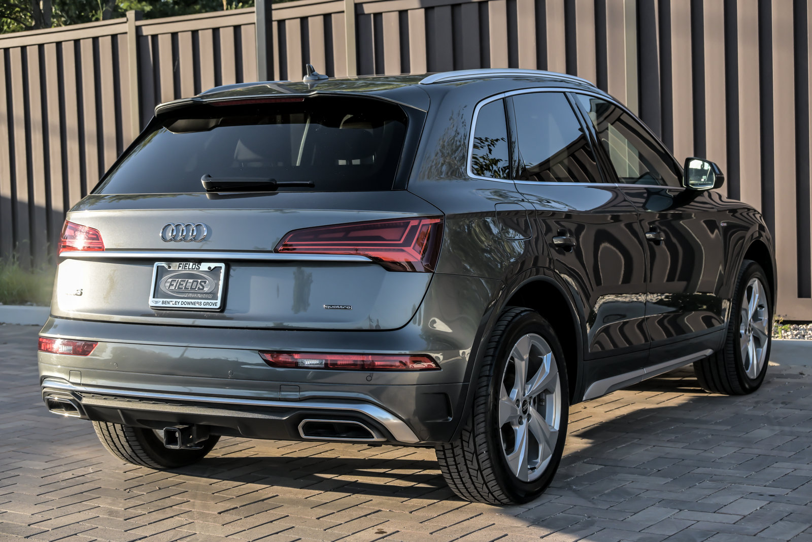 Used 2022 Audi Q5 2.0T Premium Plus w/ Premium Plus Package AWD/4WD image 12