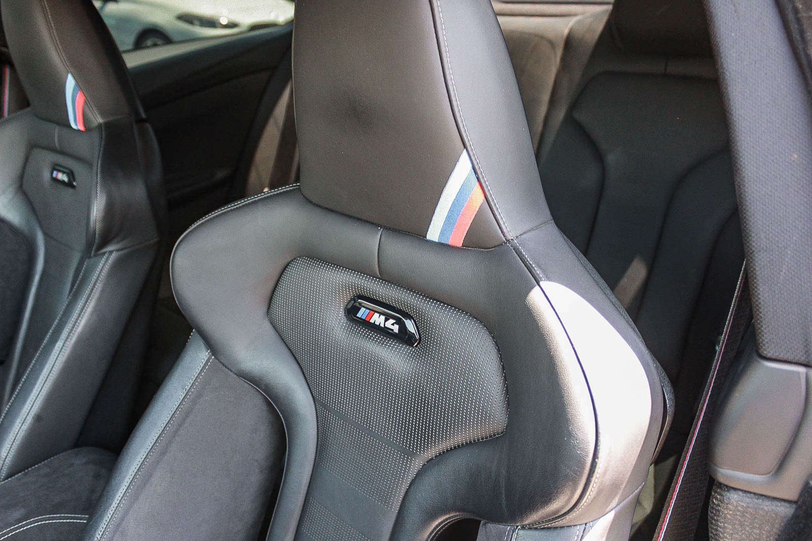 Used 2020 BMW M4 CS w/ Executive Package RWD image 25