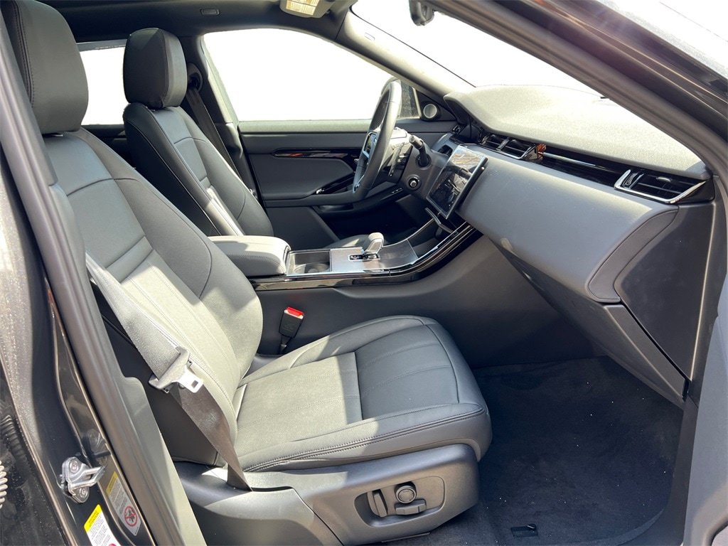 New 2026 Land Rover Range Rover Evoque Dynamic SE AWD/4WD image 30