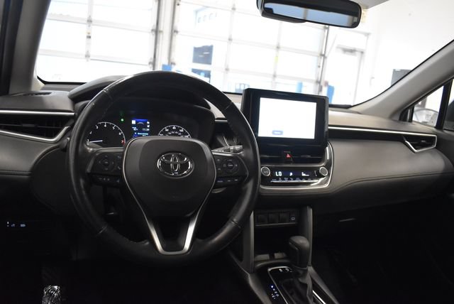 Used 2024 Toyota Corolla Cross LE AWD/4WD image 23