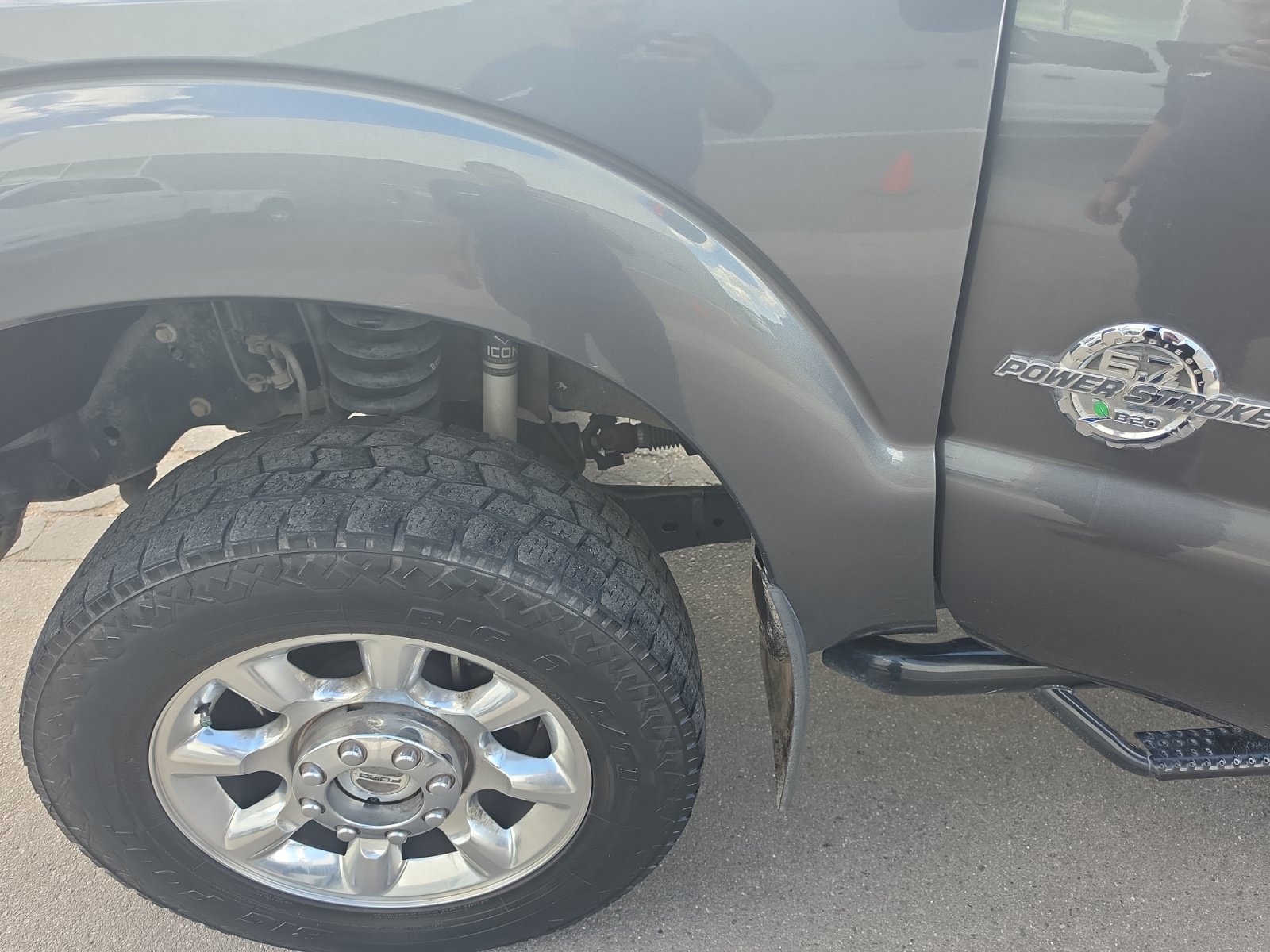Used 2015 Ford F350 Lariat AWD/4WD image 9