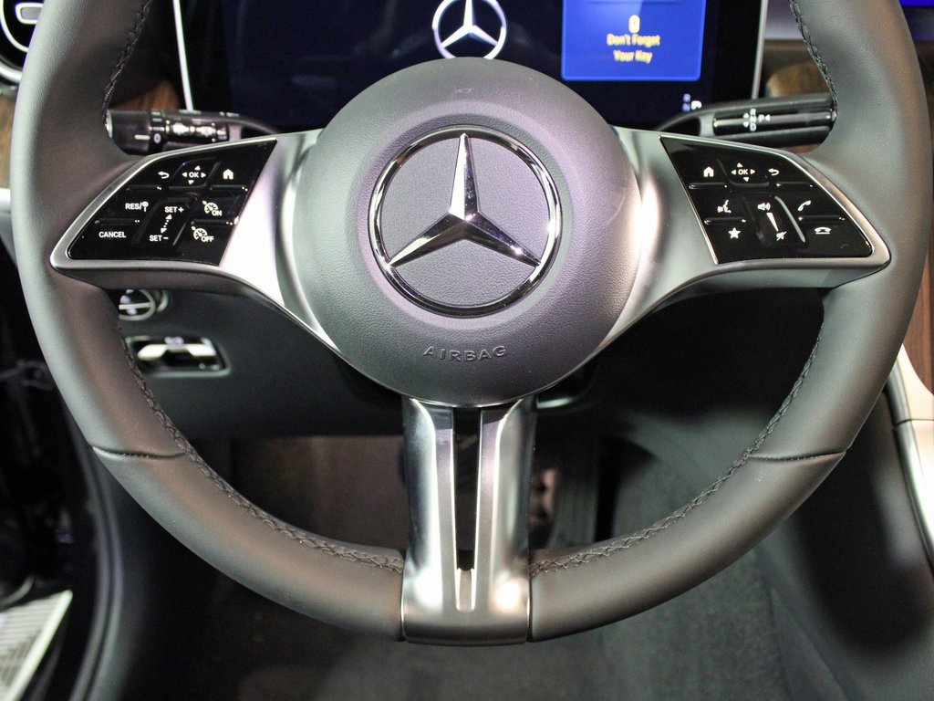 Certified 2025 Mercedes-Benz GLC 300 4MATIC image 17