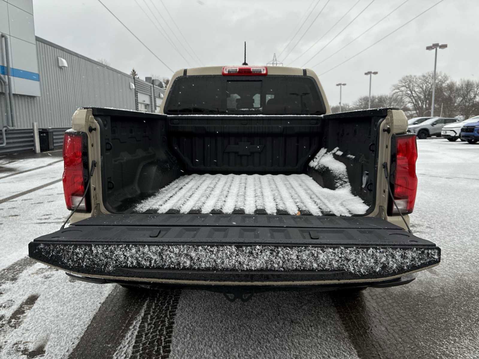 Used 2023 Chevrolet Colorado Z71 w/ Z71 Convenience Package 2 image 26